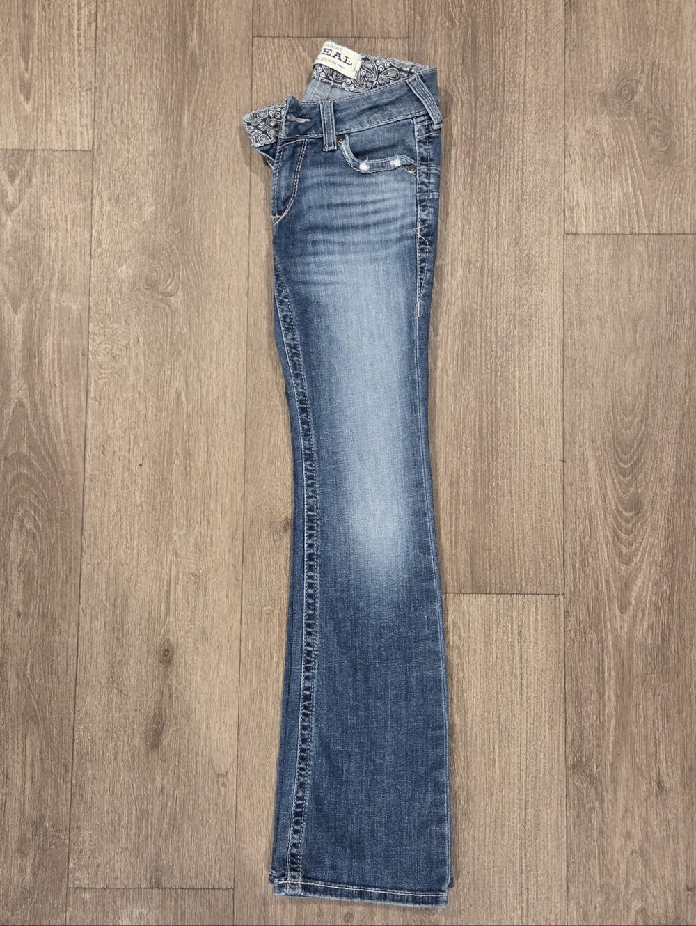 Ariat R.E.A.L Mid Rise Bootcut Jeans - Picture 5 of 10